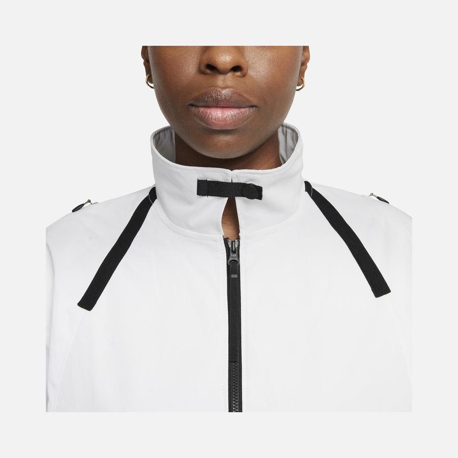  Nike Sportswear Dri-Fit Tech Pack Woven Full-Zip Kadın Ceket