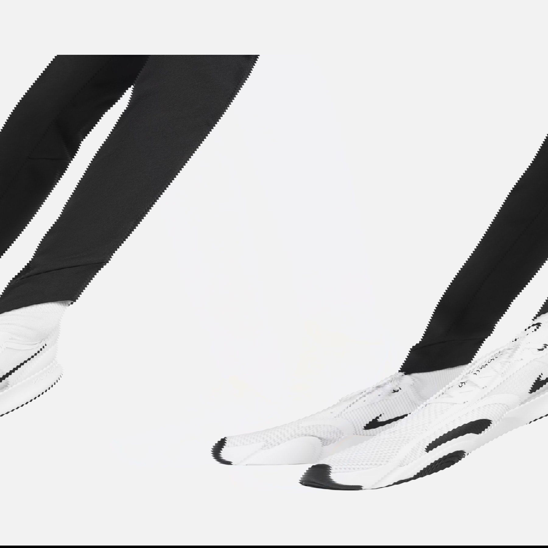  Nike Dri-Fit Tapered Training Erkek Eşofman Altı