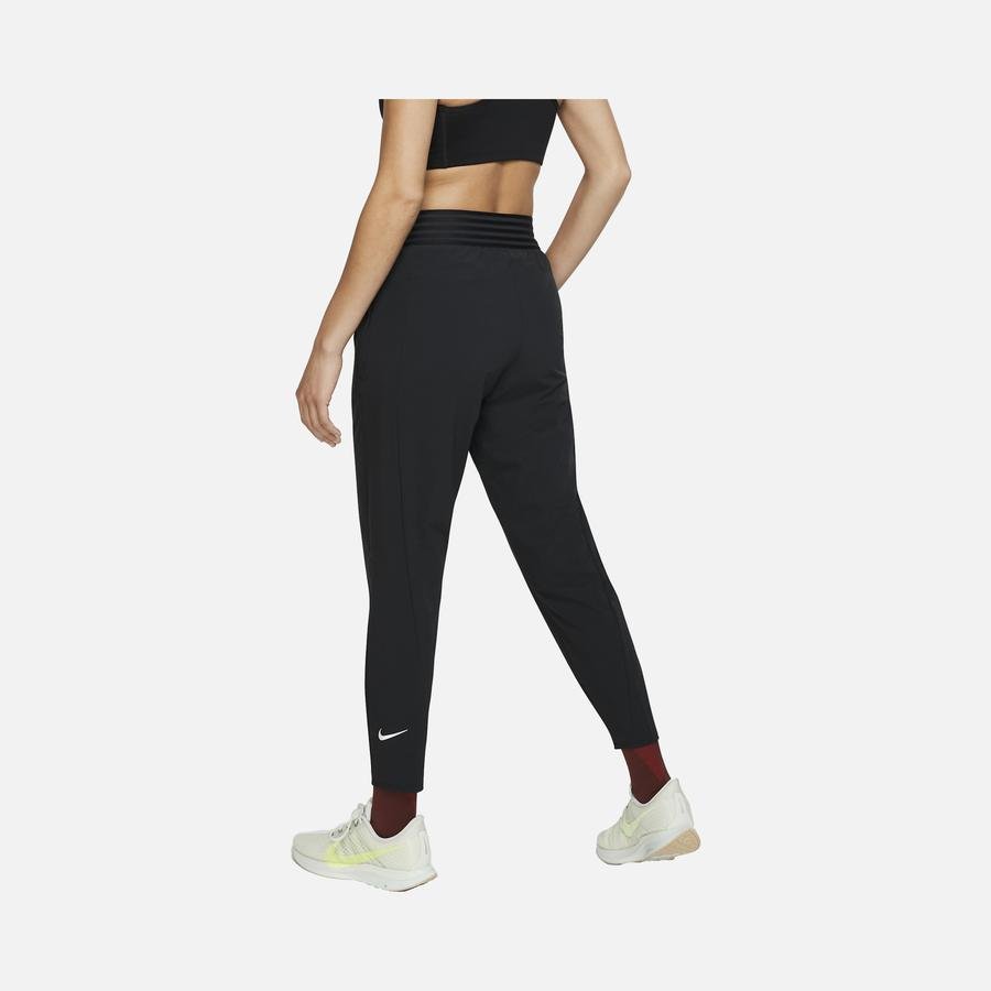  Nike Essential 7/8 Core Kadın Eşofman Altı