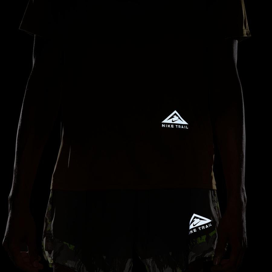  Nike Dri-Fit Rise 365 Trail Running Short-Sleeve Erkek Tişört