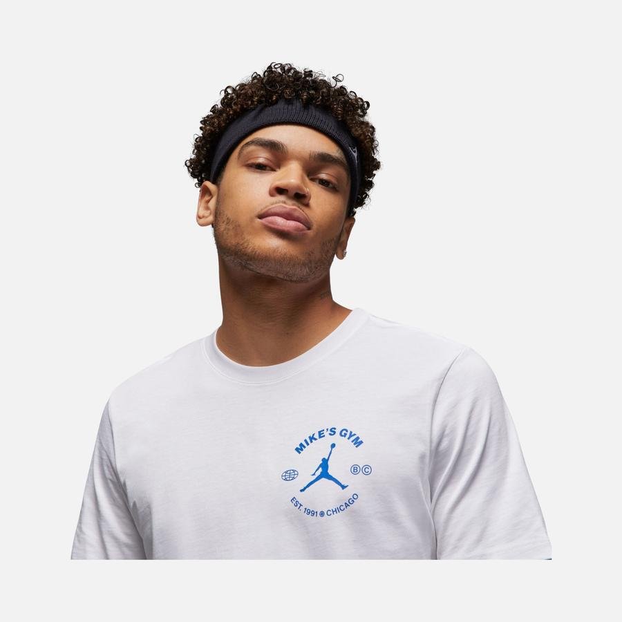  Nike Dri-Fit Jordan Sport BC Graphic Short-Sleeve Erkek Tişört