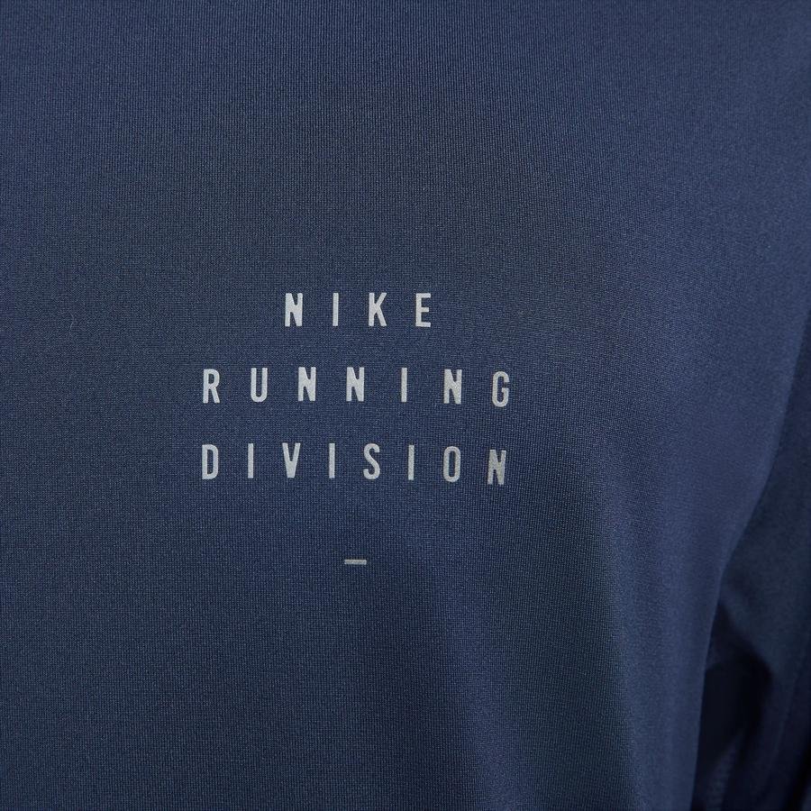  Nike Dri-Fit Run Division Rise 365 Flash Running Short-Sleeve Erkek Tişört