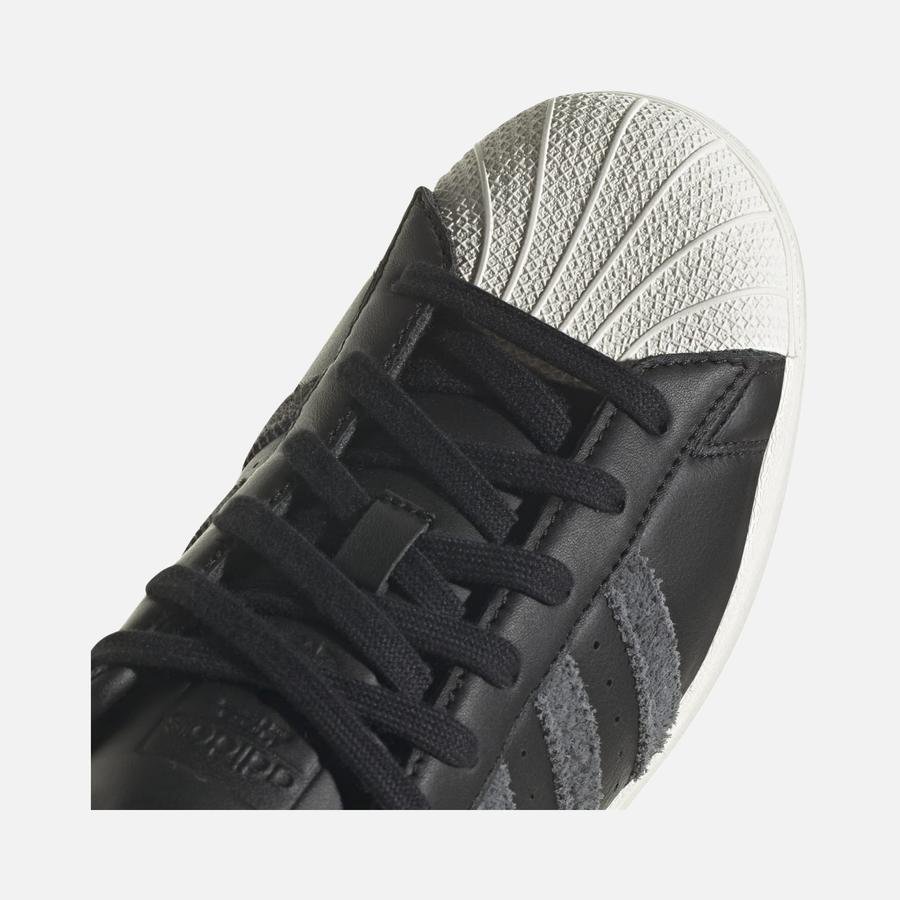  adidas Superstar ''Golden Heel Detail'' Kadın Spor Ayakkabı