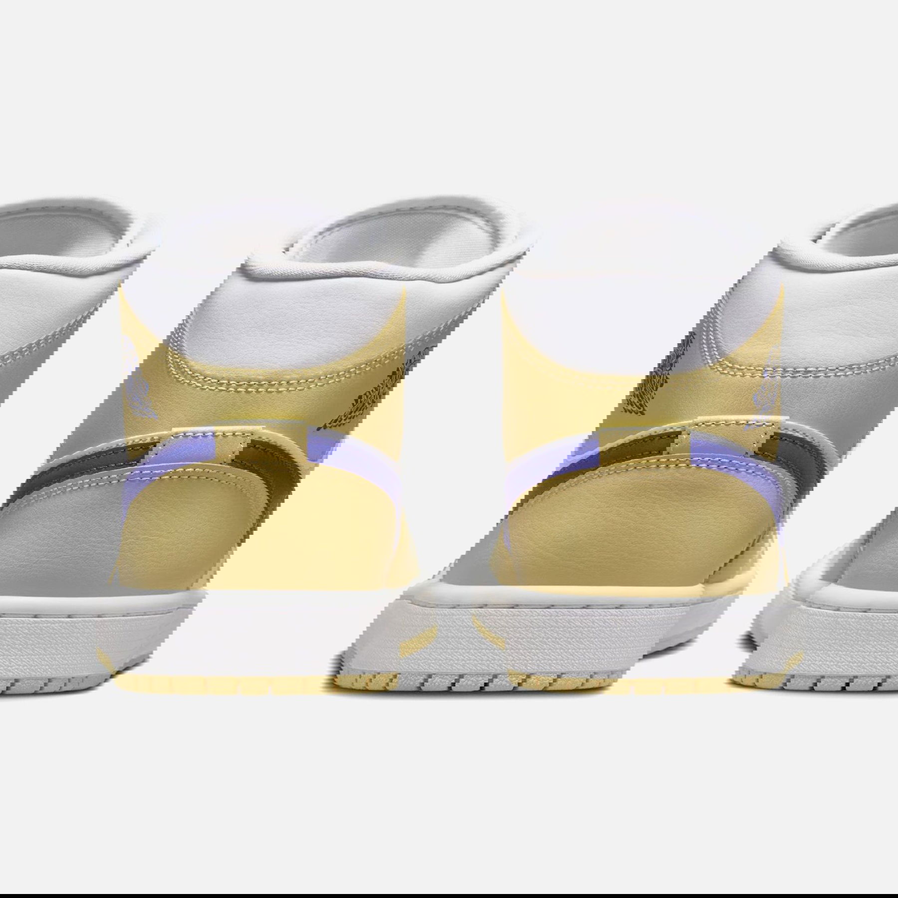  Nike Air Jordan 1 Mid Kadın Spor Ayakkabı