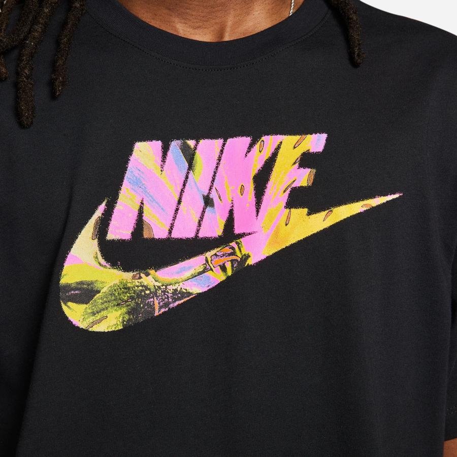  Nike Sportswear ''Stylized Futura Logo'' Graphic OC PK5 Short-Sleeve Erkek Tişört