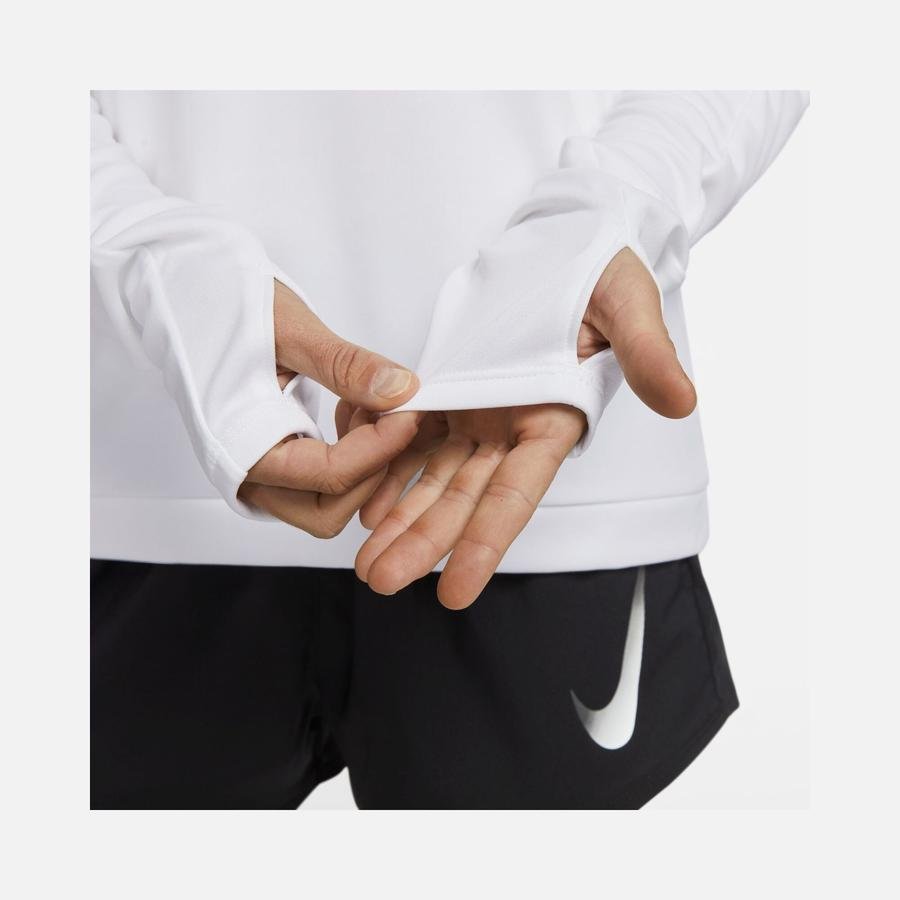  Nike Dri-FİT Swoosh Graphic Half-Zip Running Long-Sleeve Kadın Tişört