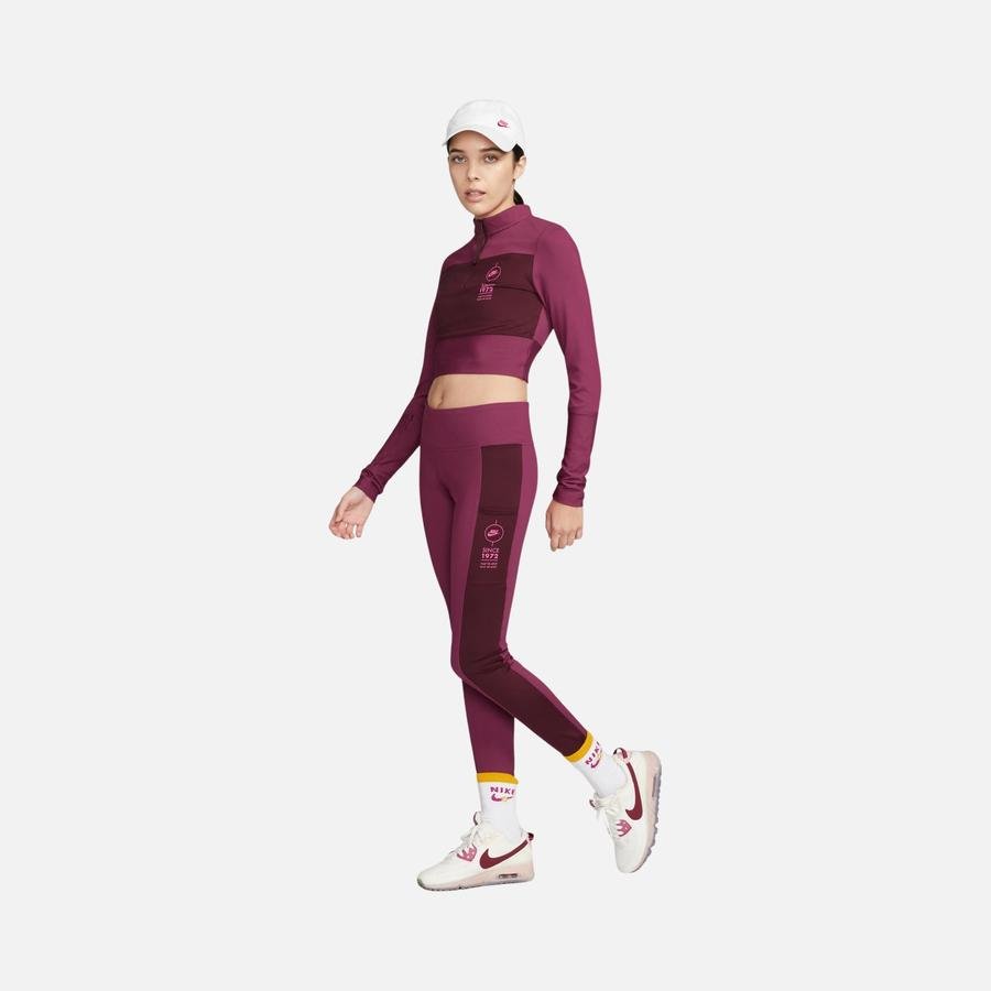  Nike Sportswear Ribbed Sports Utility With Pockets Kadın Tayt