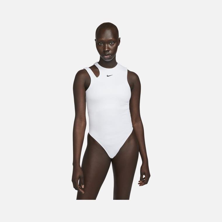 Nike Sportswear Essential High Cut Hips Kadın Bodysuit