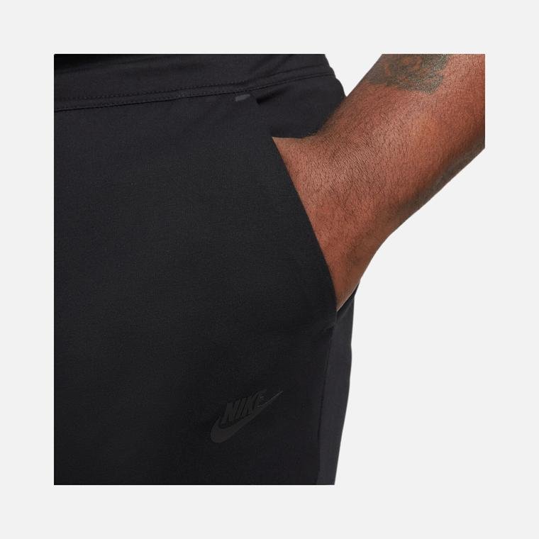 Nike Sportswear Tech Fleece Lightweight Slim-Fit Erkek Eşofman Altı