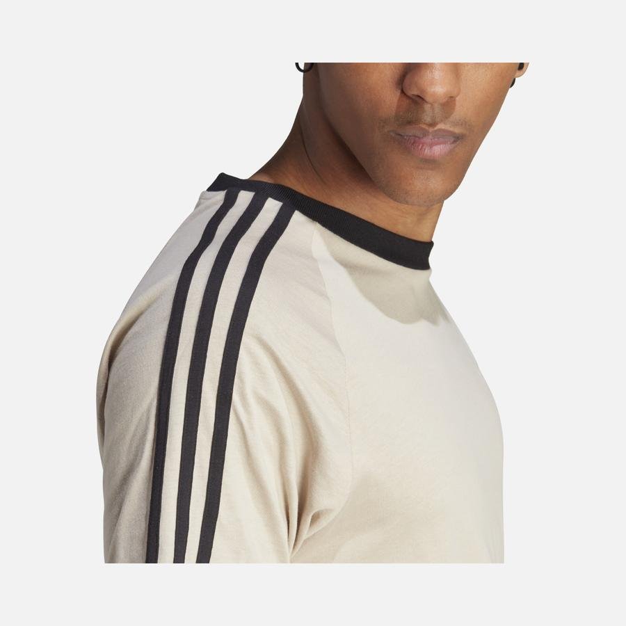  adidas Adicolor Classics 3-Stripes Short-Sleeve Erkek Tişört