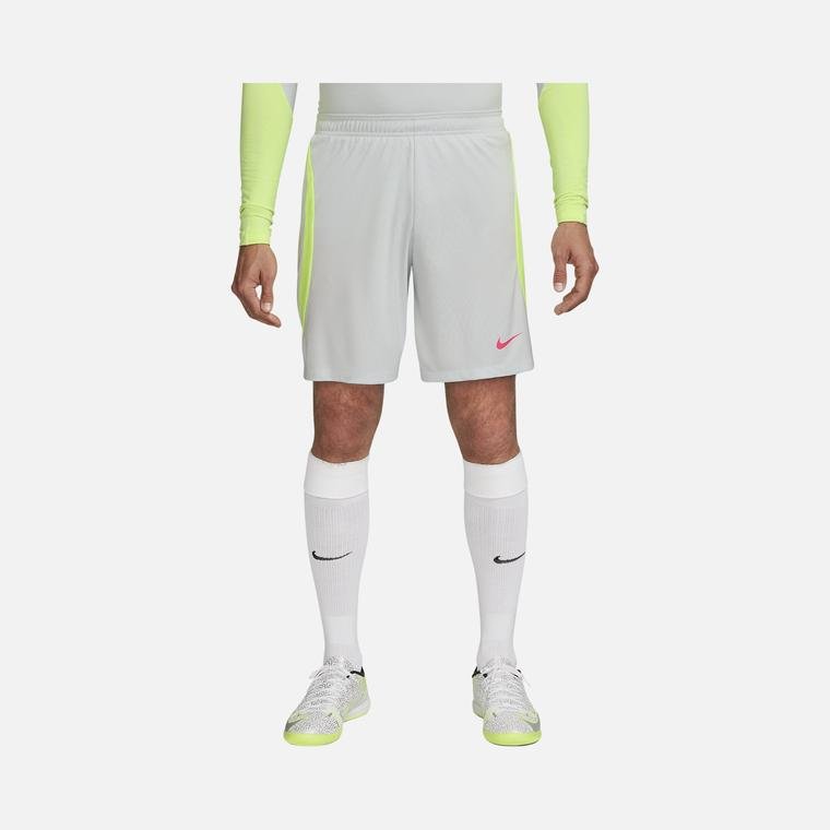 Nike Dri-Fit Strike Soccer Erkek Şort