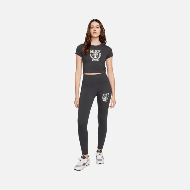 Nike Sportswear Bby Varsity Short-Sleeve Kadın Tişört