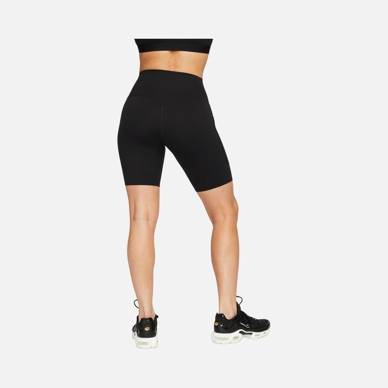 Nike Dri-Fit Universa Medium-Support High-Waisted 8" Biker Training Kadın Şort