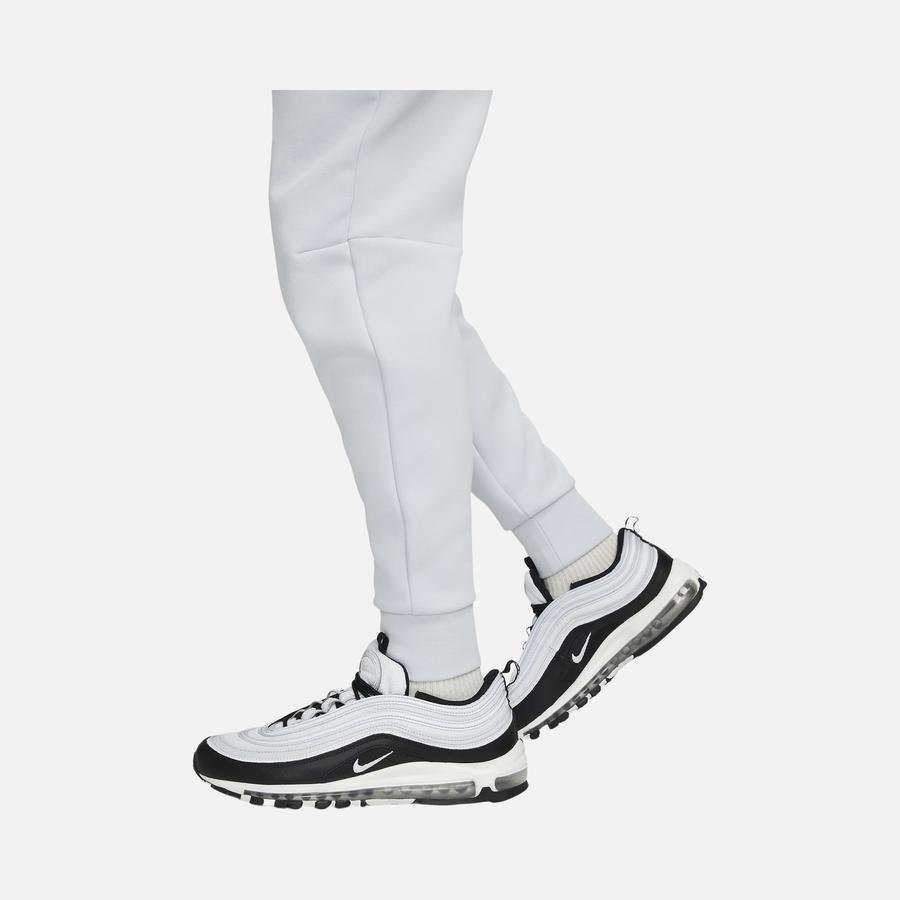  Nike Sportswear Tech Fleece SS23 Erkek Eşofman Altı