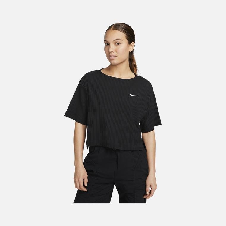 Nike Sportswear Ribbed Jersey Short-Sleeve Kadın Tişört
