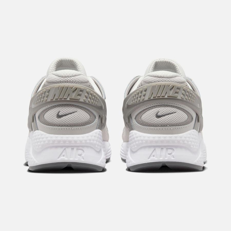  Nike Sportswear Air Huarache Runner Erkek Spor Ayakkabı