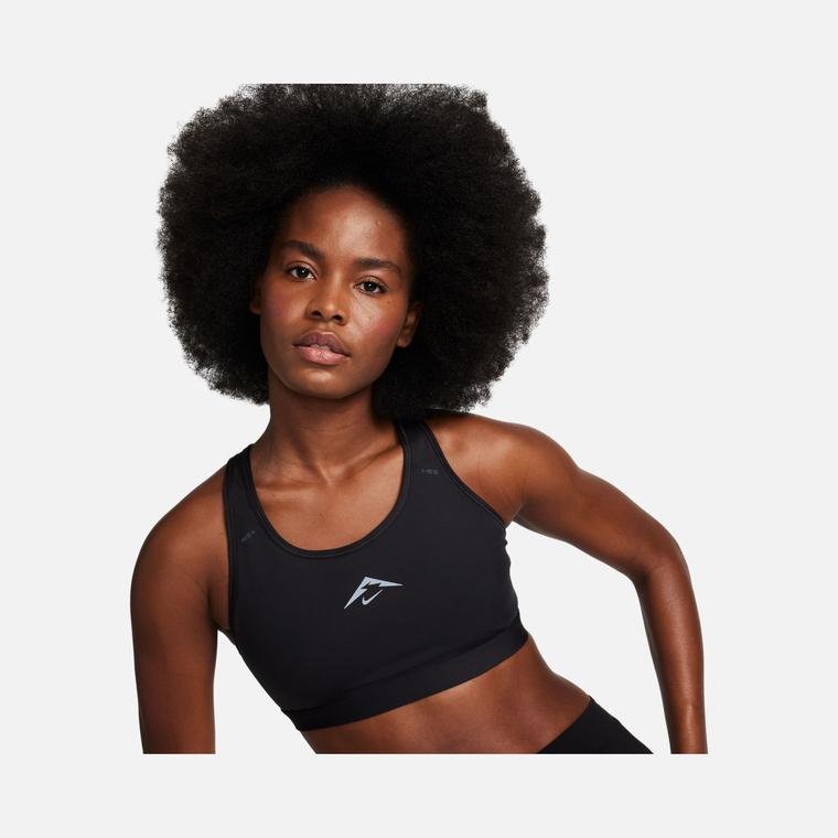 Nike Dri-Fit Swoosh On-The-Run Trail Medium-Support Kadın Bra