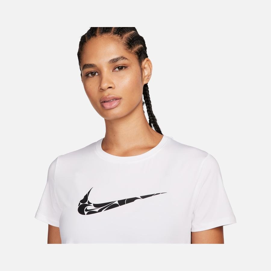  Nike One Dri-Fit Printed Swoosh Logo Running Short-Sleeve Kadın Tişört
