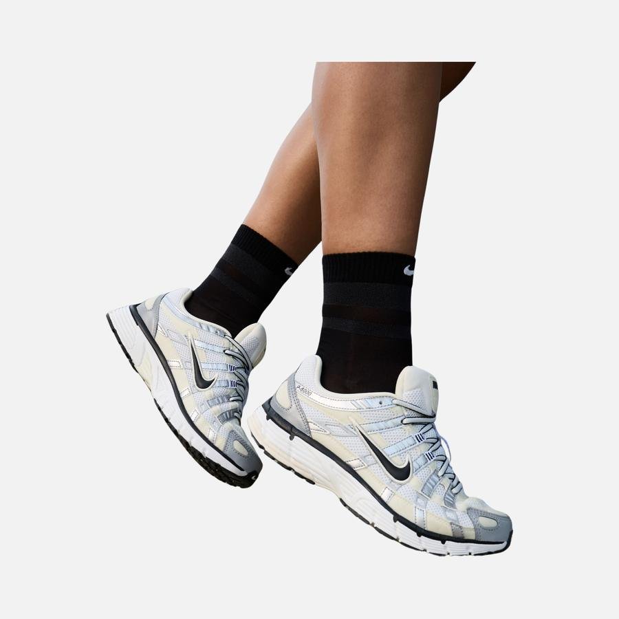  Nike Sportswear P 6000 ''Fabric & Synthetic Details'' Kadın Spor Ayakkabı