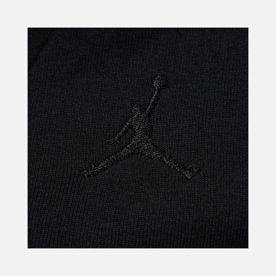  Nike Jordan Twill Knit Cropped Buttoned Short-Sleeve Kadın Tişört