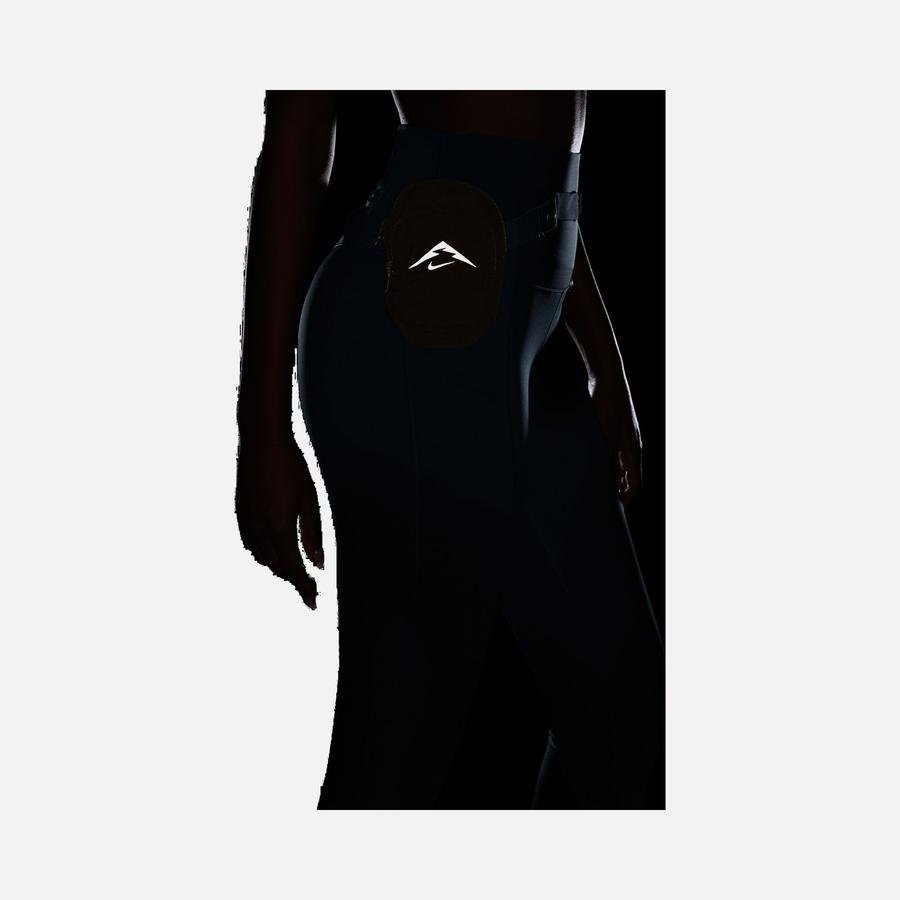  Nike Dri-Fit Go Firm-Support High-Waisted 7/8 ''Removable Pack & Carabiner'' Trail Kadın Tayt