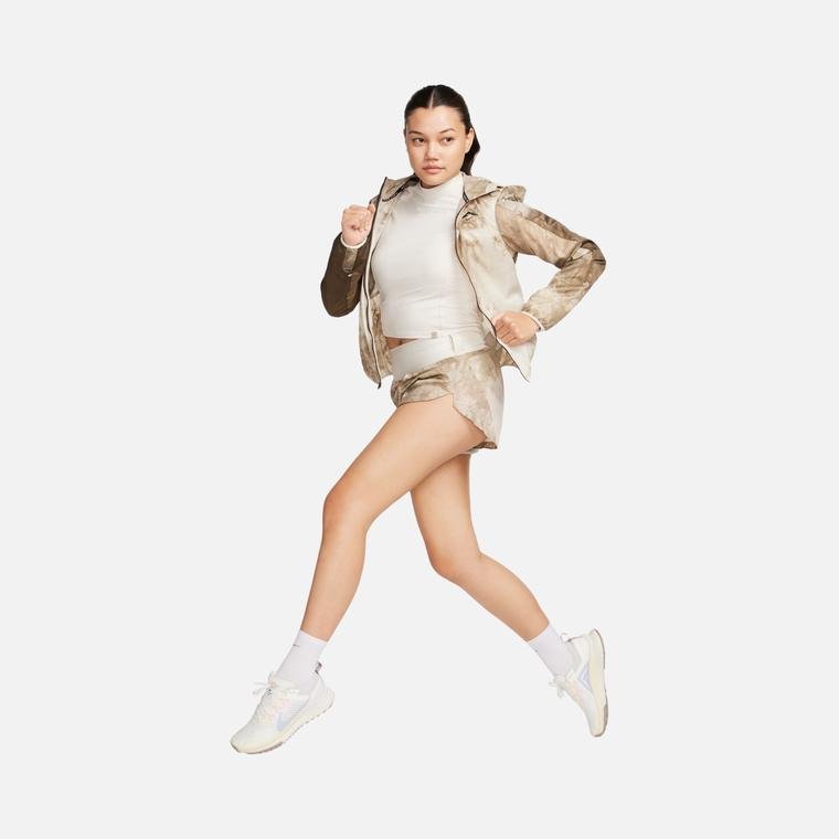 Nike Trail Repel Mid-Rise 8cm (approx.) Brief-Lined Running Kadın Şort