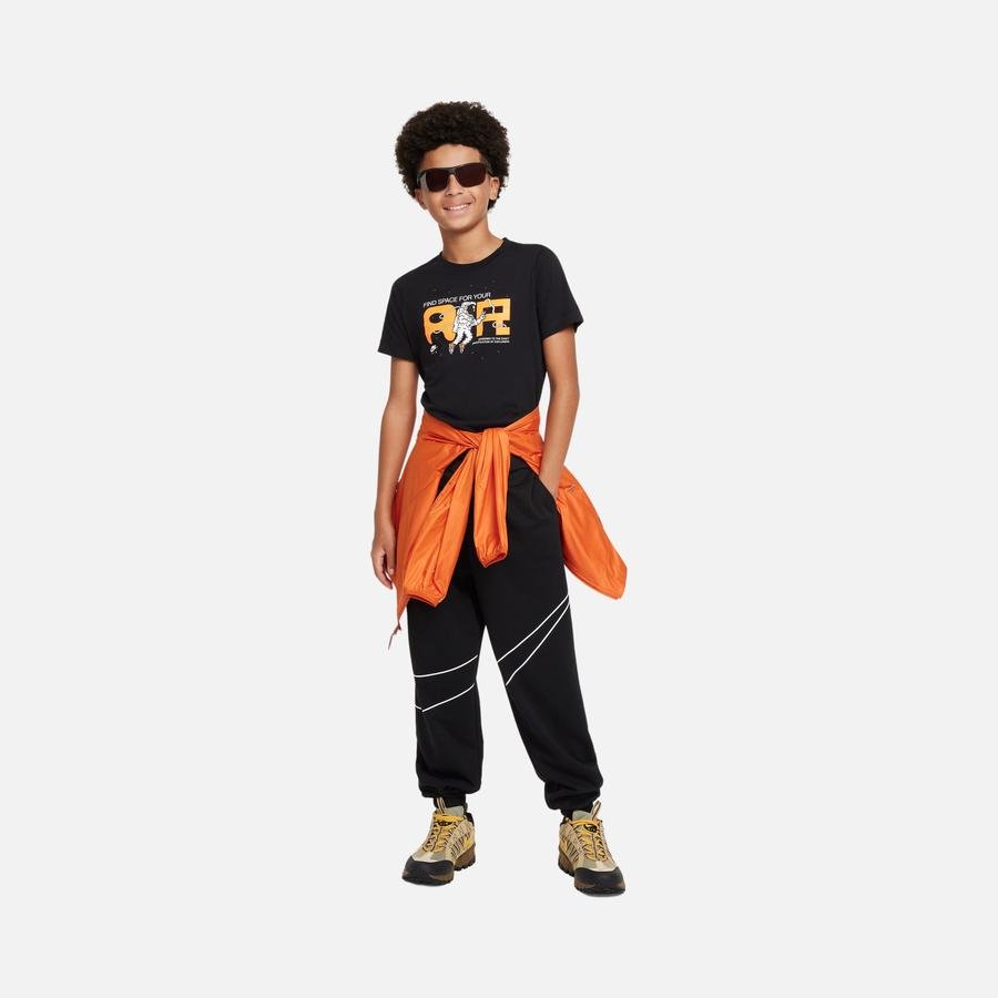 Nike Sportswear ''Air 1 Graphics'' Short-Sleeve Çocuk Tişört