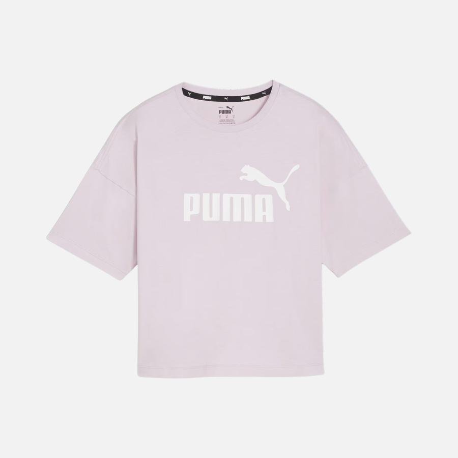  Puma Sportswear Essentials Logo Cropped Short-Sleeve Kadın Tişört