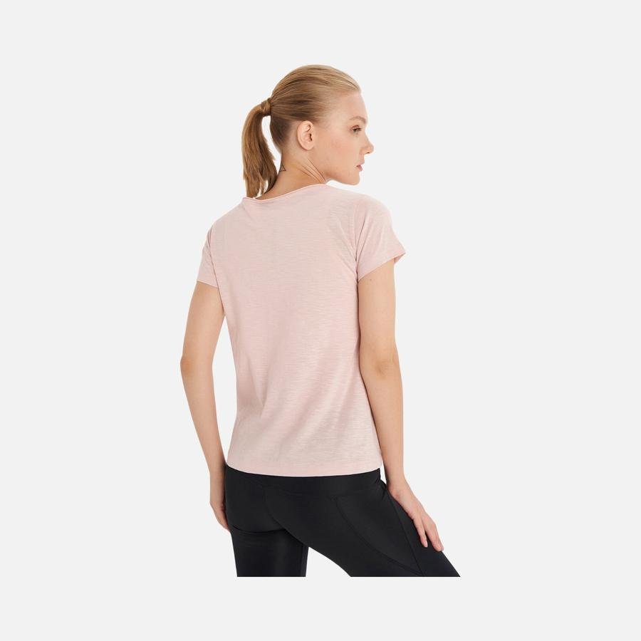  Hummel Sportswear Florella Narrow Fit Short-Sleeve Kadın Tişört
