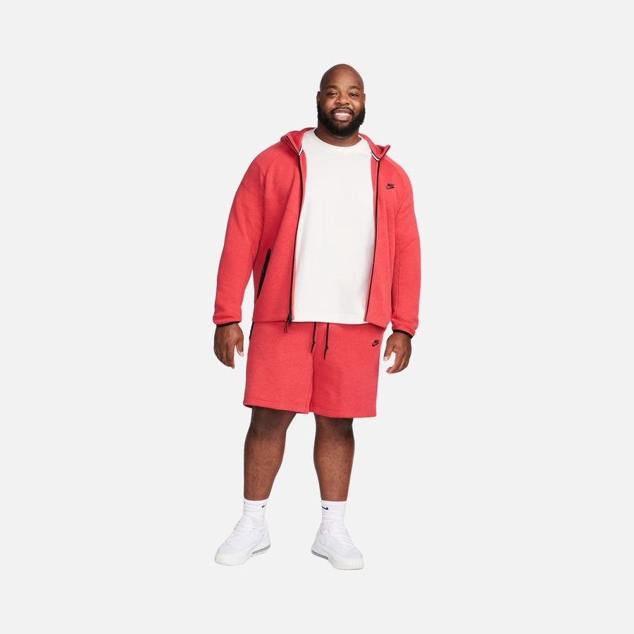  Nike Sportswear Tech Fleece SS24 Erkek Şort