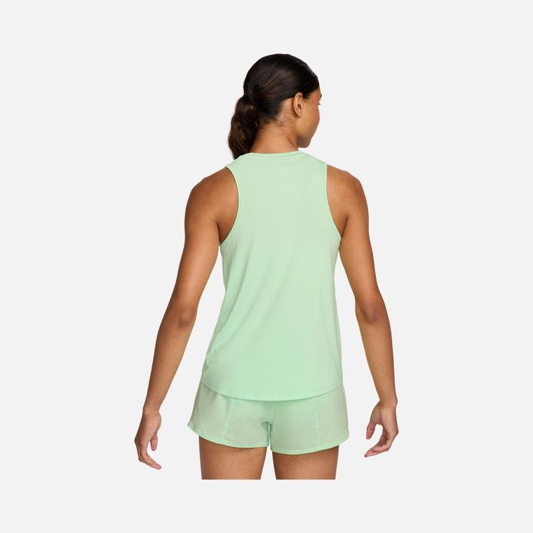 Nike One Swoosh Graphic Dri-Fit Running Kadın Atlet