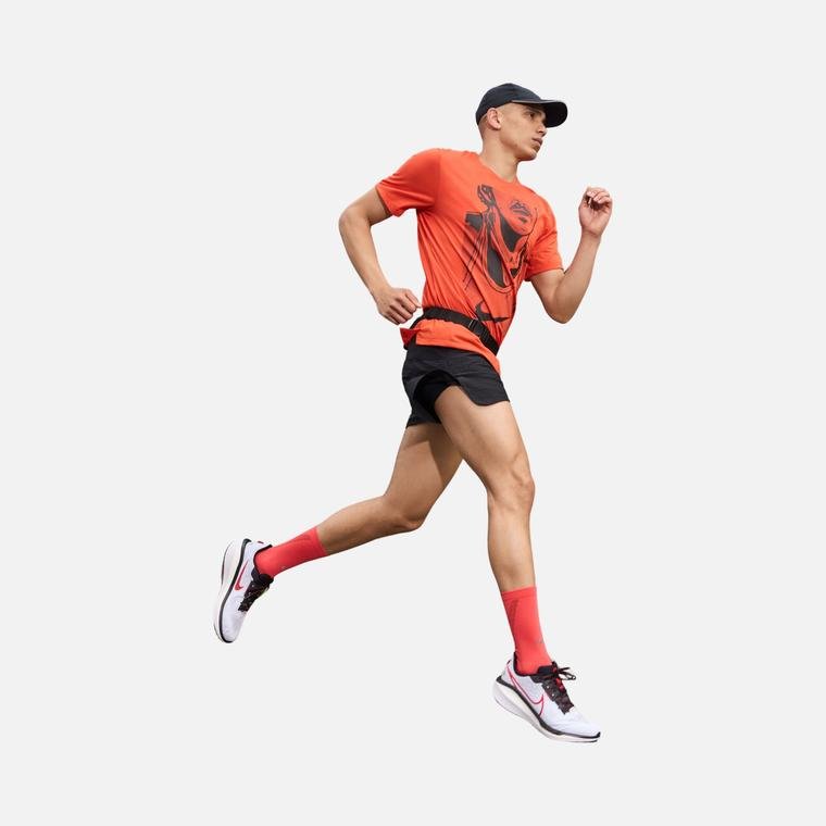 Nike Vomero 17 Road Running Erkek Spor Ayakkabı