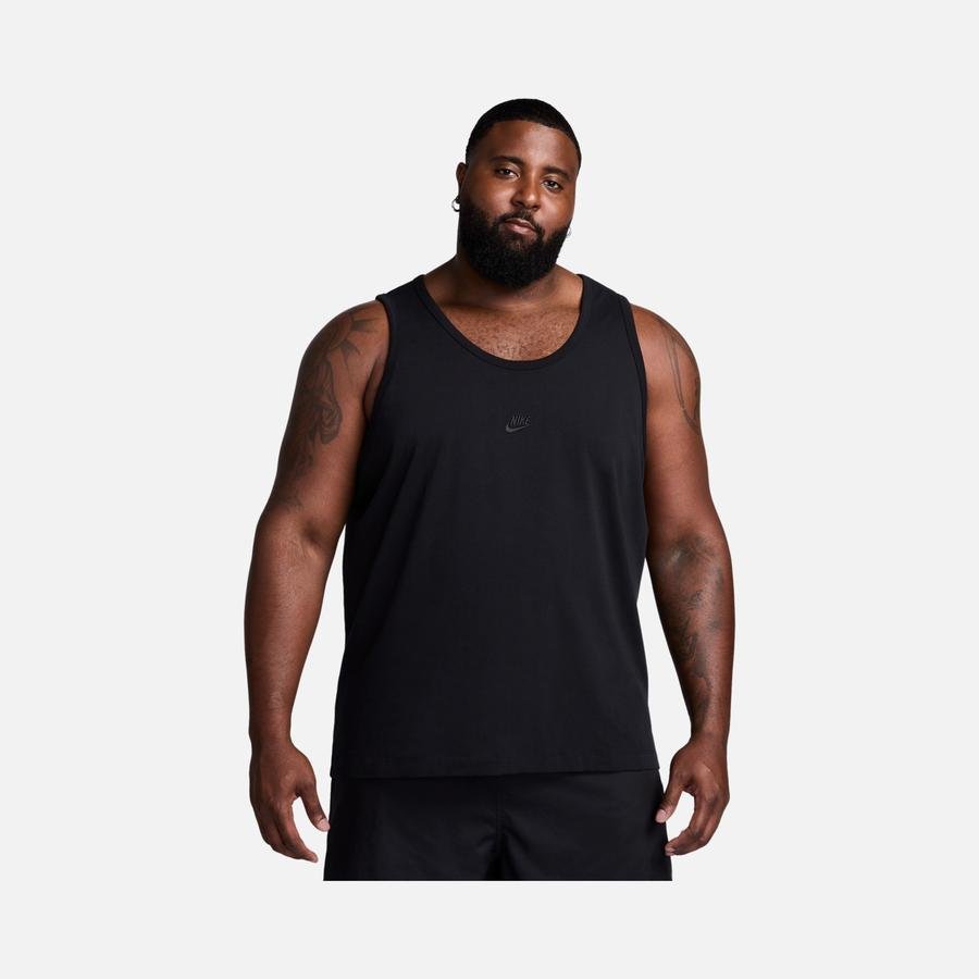  Nike Sportswear Premium Essentials Erkek Atlet
