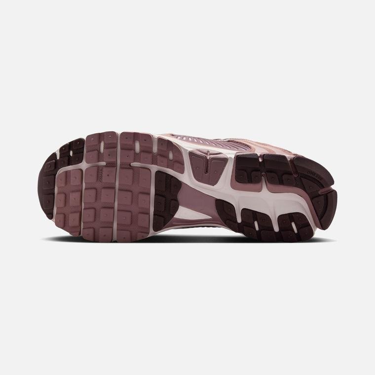 Nike Zoom Vomero 5 ''Fabric Leather and Plastic Accents'' Sportswear Erkek Spor Ayakkabı