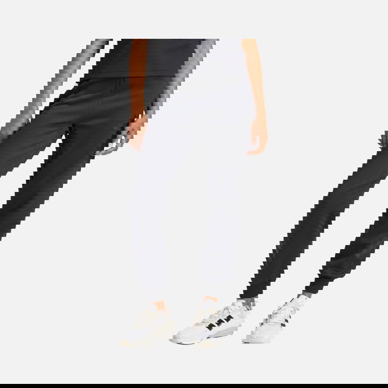 Женские спортивные штаны adidas Sportswear Z.N.E. Primeknit Fabric