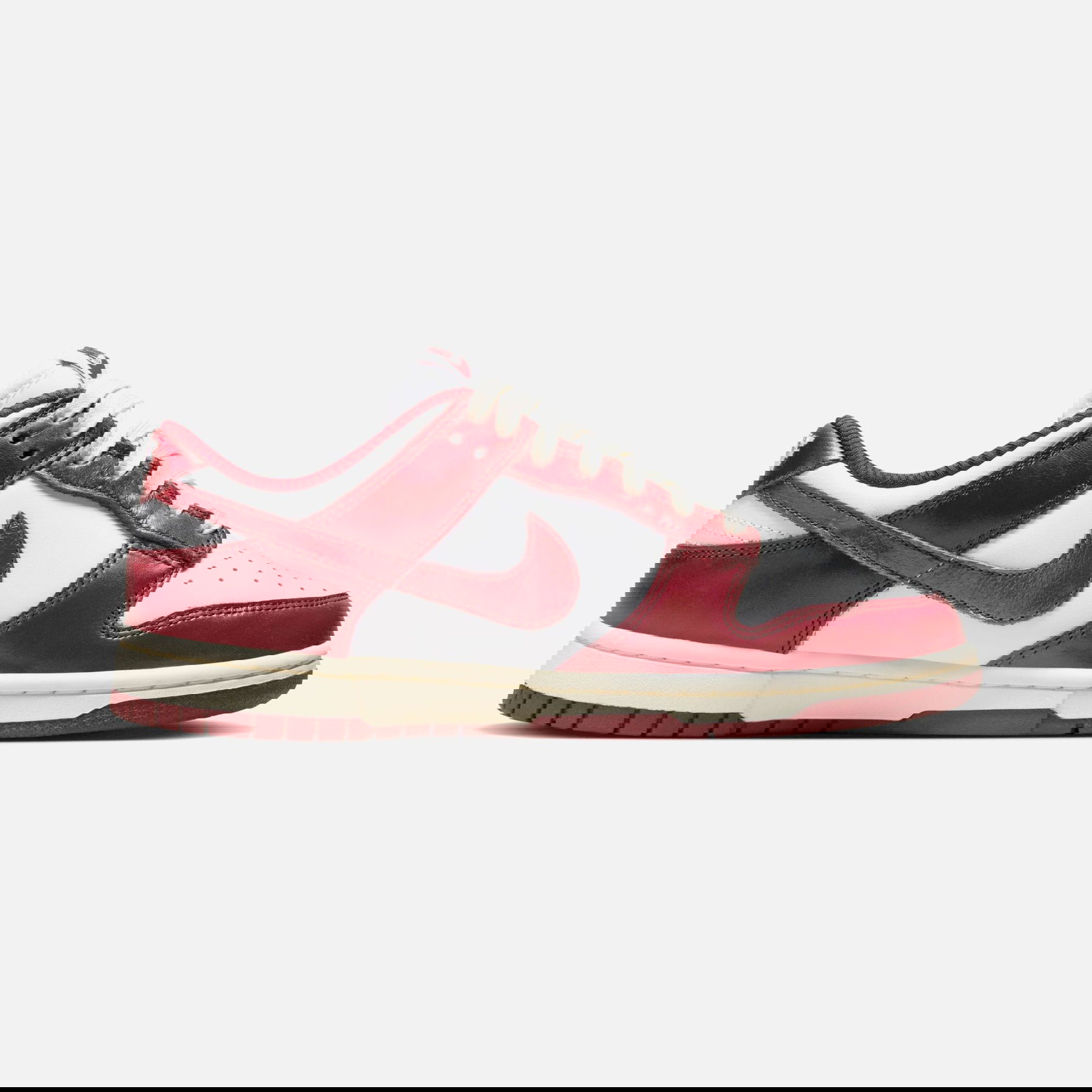  Nike Dunk Low Premium HO24 Kadın Spor Ayakkabı