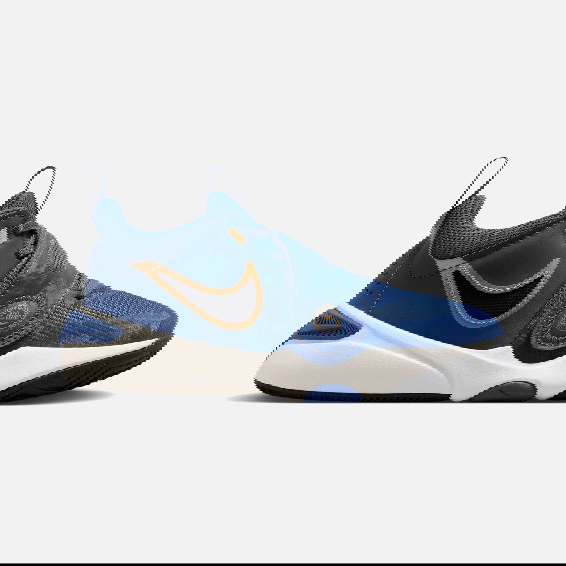  Nike Team Hustle D 11 KC (GS) Basketbol Ayakkabısı