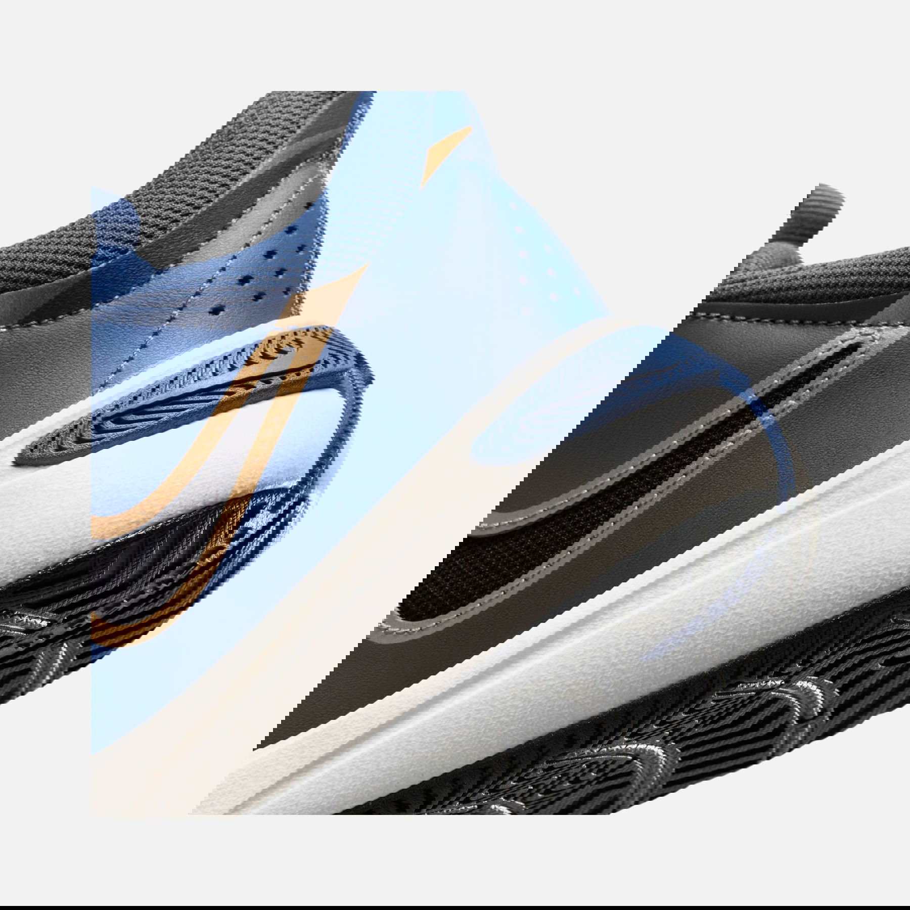  Nike Team Hustle D 11 KC (GS) Basketbol Ayakkabısı