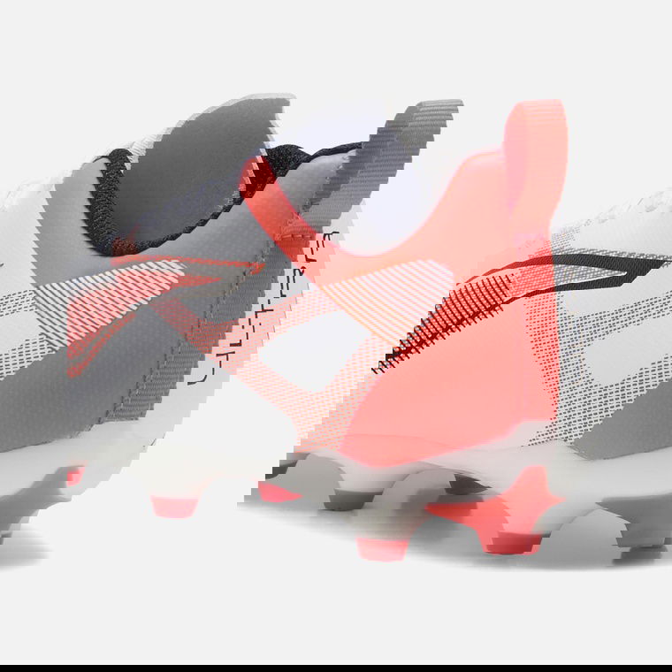Puma Ultra 5 Play FG/AG Fairy Ground & Artificiel Grass Low-Top Çocuk Krampon