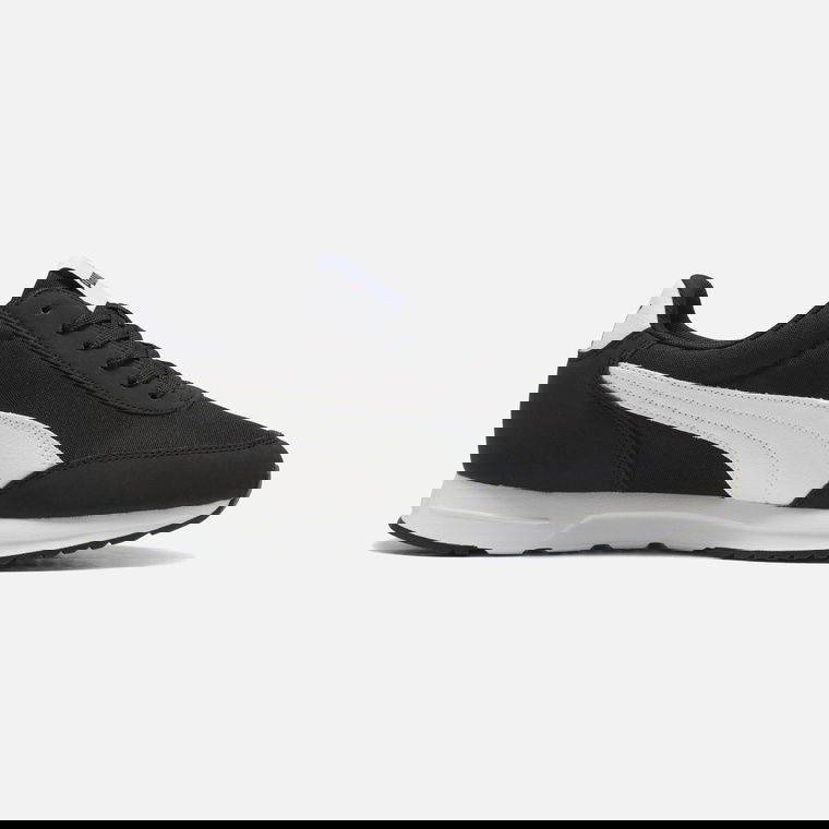 Мужские кроссовки Puma Sportswear R78 Lightwind Softfoam+