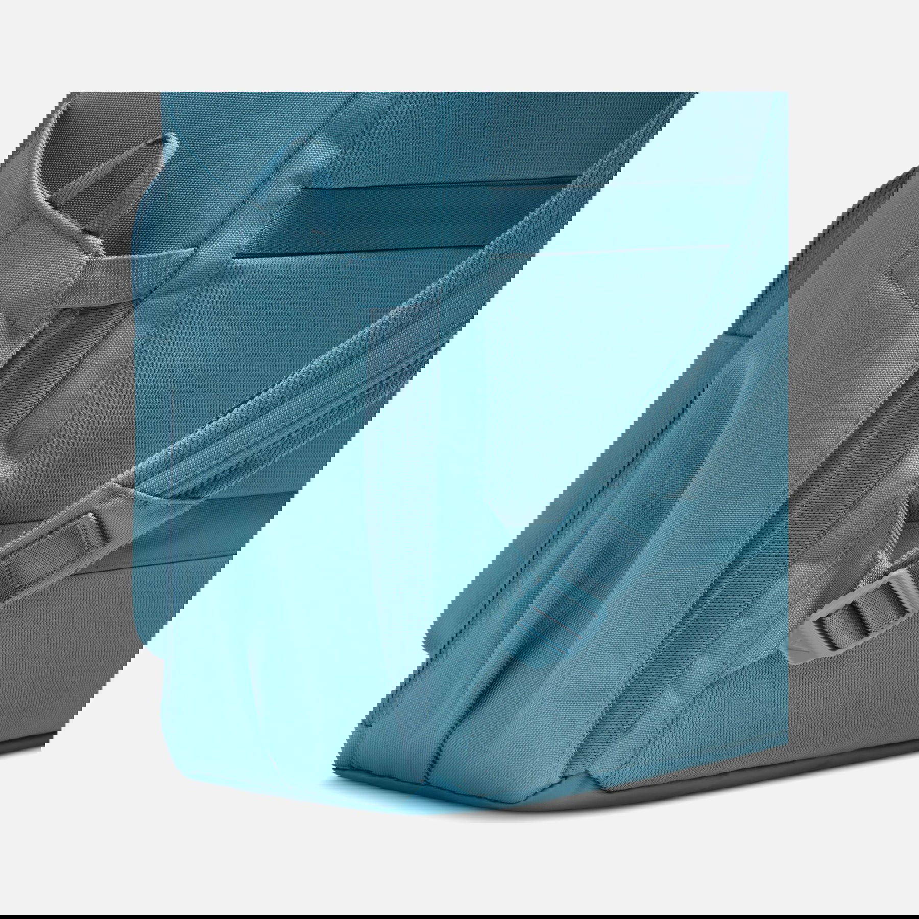  Nike Utility Speed 2.0 (27 L) Training Unisex Sırt Çantası