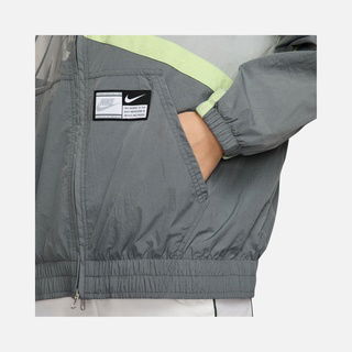  Nike Sportswear Street Woven Full-Zip Kadın Ceket