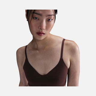  Nike Alate Minimalist Light-Support Padded Convertible Kadın Bra