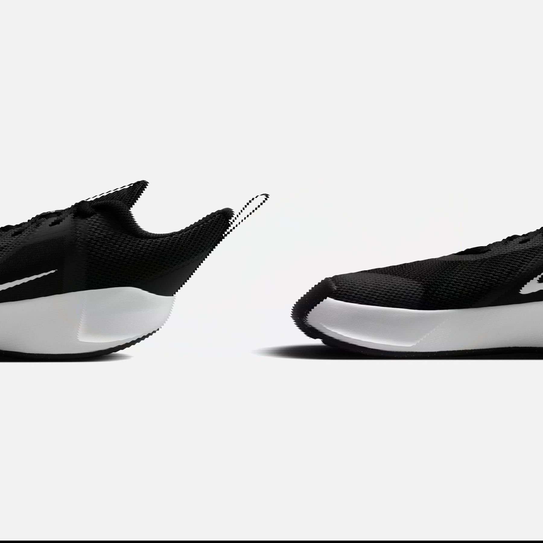  Nike Mc Trainer 3 Erkek Spor Ayakkabı